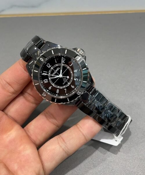 Alternative view of J12 Phantom 12.1 Schwarz 38 mm