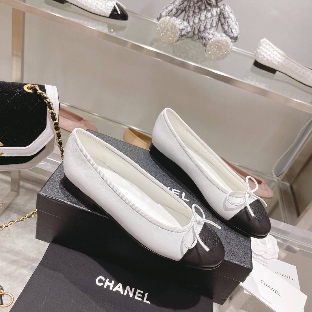 Lammfell & Grosgrain Weiß & Schwarz – Bild 7