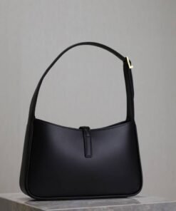 Alternative view of Le 5 a 7 Hobo bag Schwarz 24,5 cm