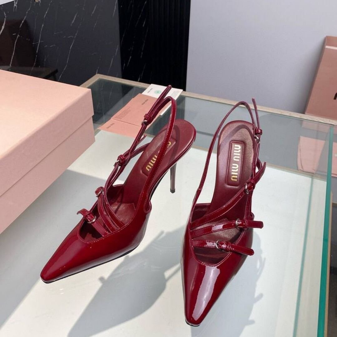Slingback-Pumps mit Schnalle Bordeauxrot – Bild 4