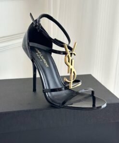 Alternative view of Cassandra Lackleder Schwarz 10 cm