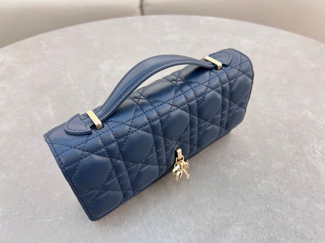 Mini Miss Tasche in Tiefseeblau 21 – Bild 6