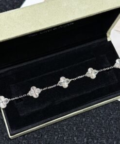 Alternative view of Alhambra Silbern