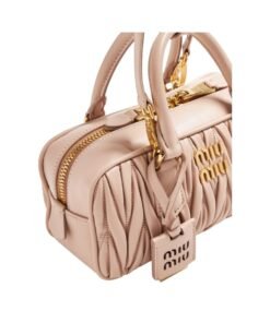 Alternative view of Arcadie aus matelass? Leder 27cm