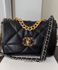 Alternative view of 19 Schwarz 26 cm