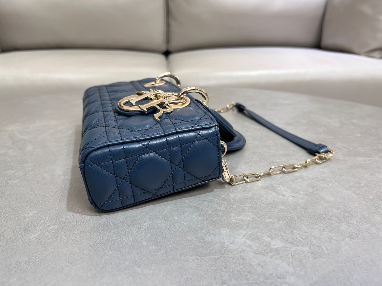 Lady D-Joy Mittelgroße Dunkel-Ozeanblau 26cm – Bild 5