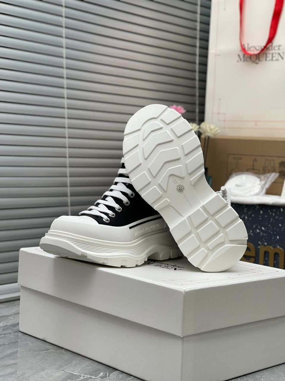 Tread Slick Schwarz/Weiß – Bild 5