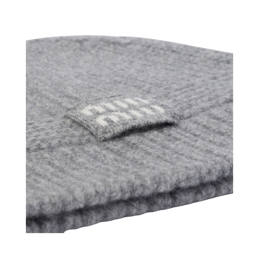 Strickmütze Grau – Bild 3