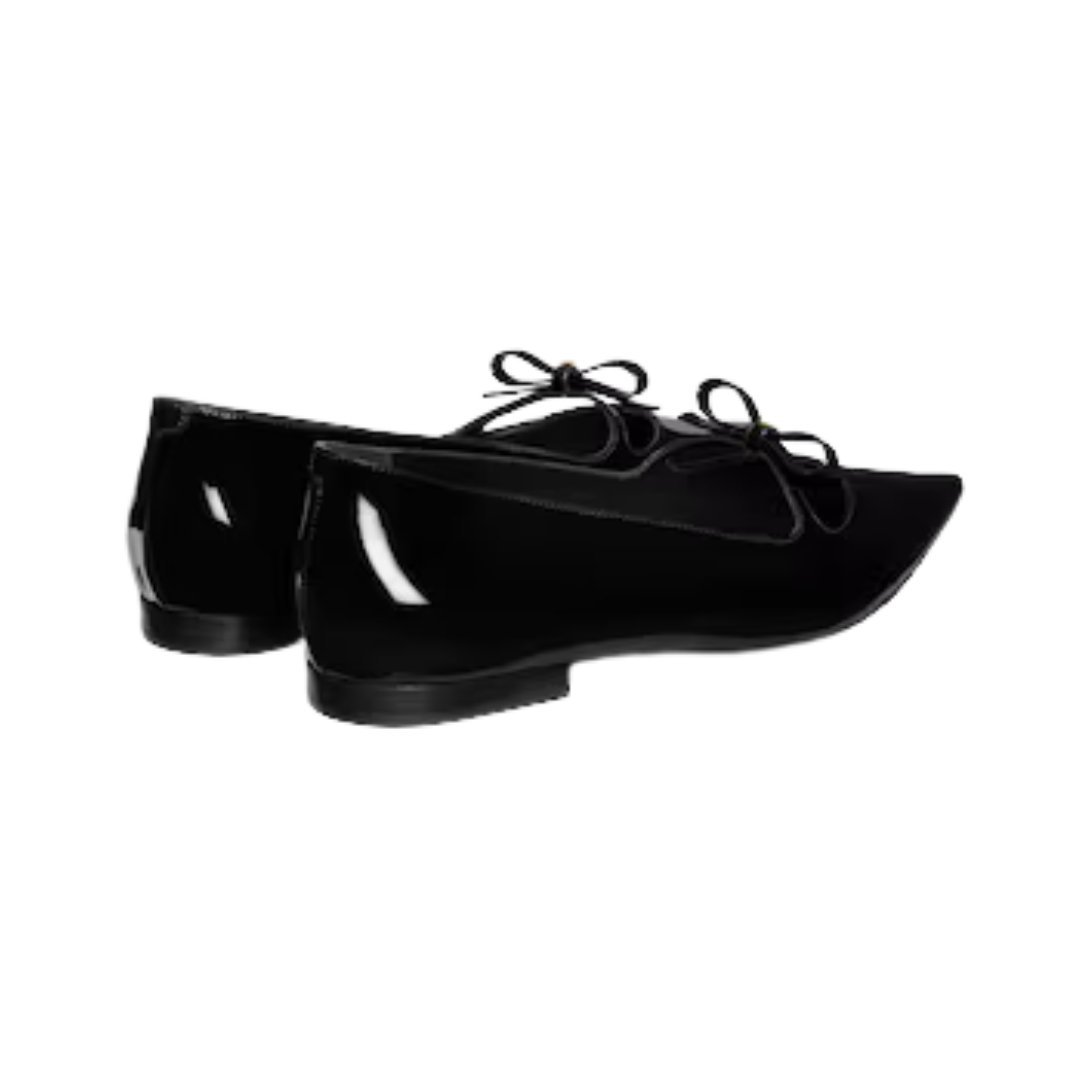 Suzy Pointy Toe Ballerina aus Patentkalbsleder – Bild 3