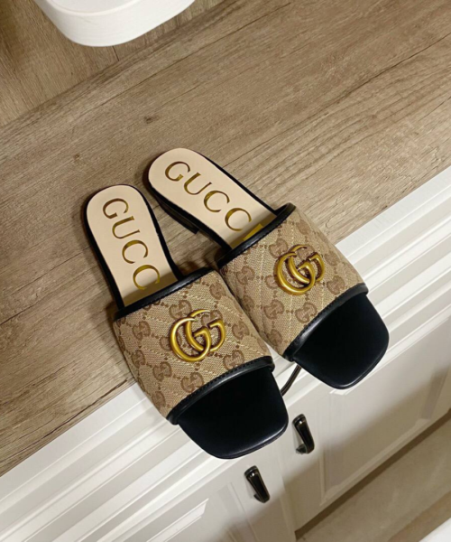 Alternative view of Jolie gesteppten Canvas-Sandalen