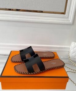 Alternative view of Oran Schwarz