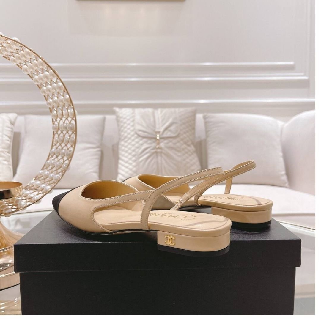 Ballerinas mit Absätzen Schwarz/Beige – Bild 6