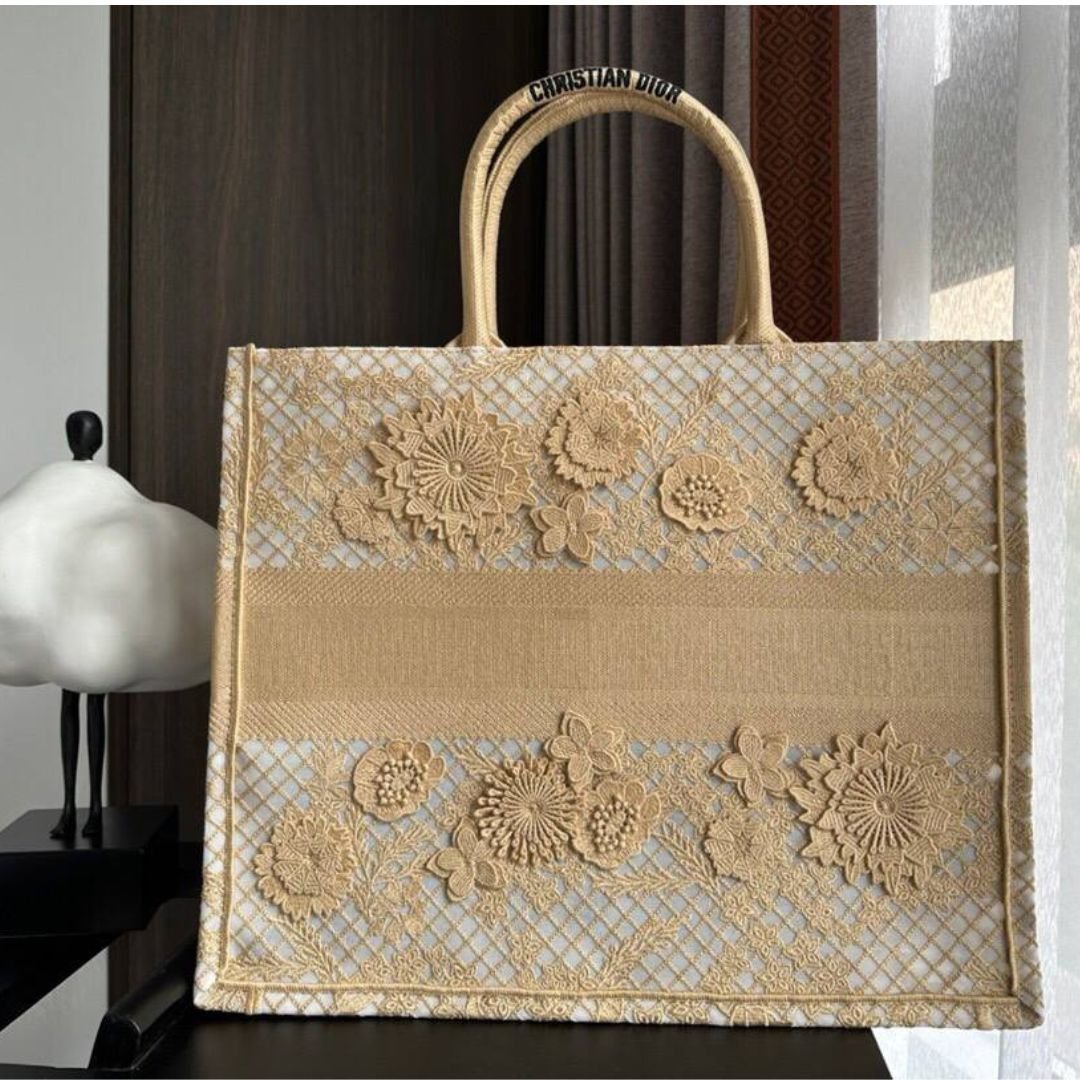 Book Tote Beige 42 cm – Bild 3