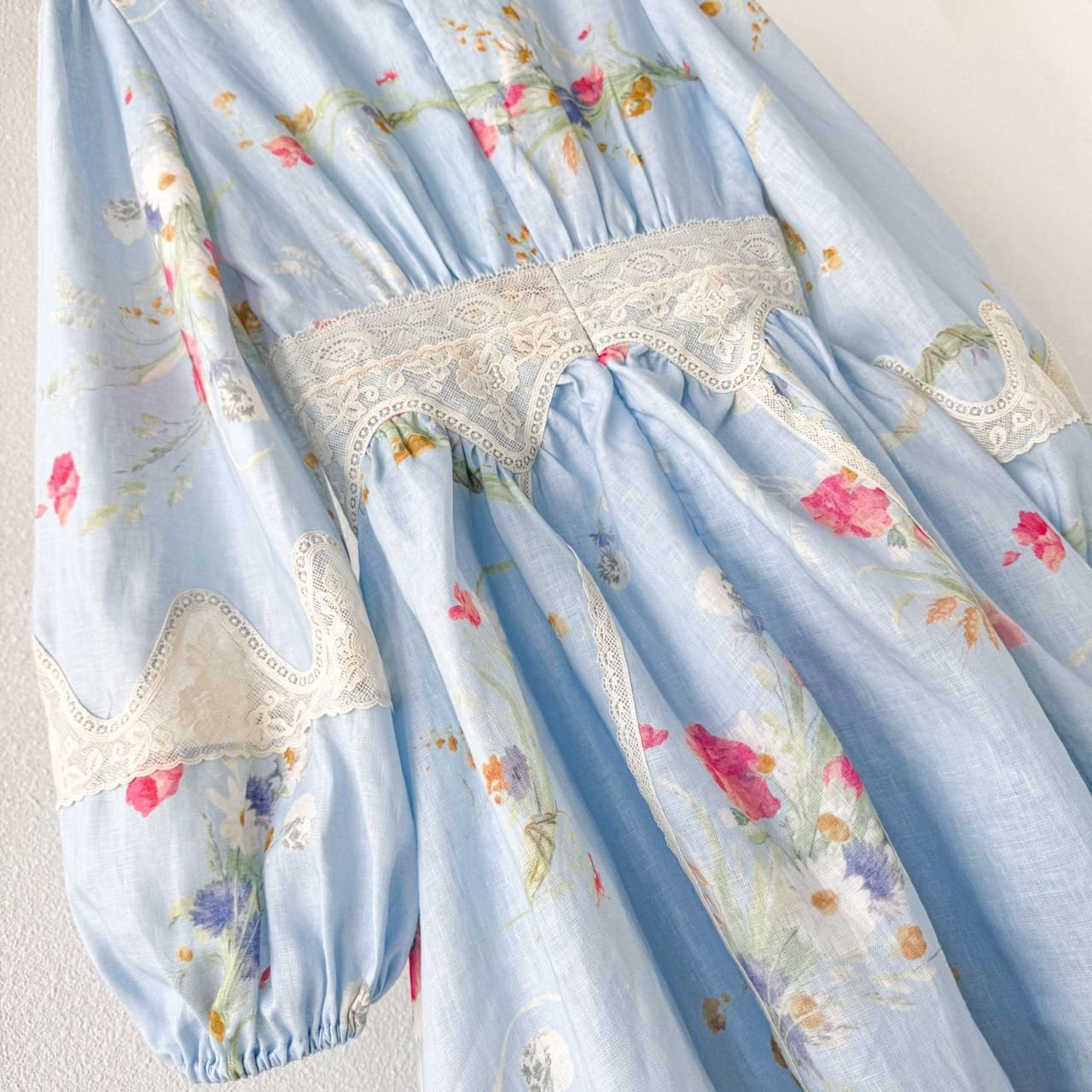 Lucky Lace Plunge Mini – Bild 4