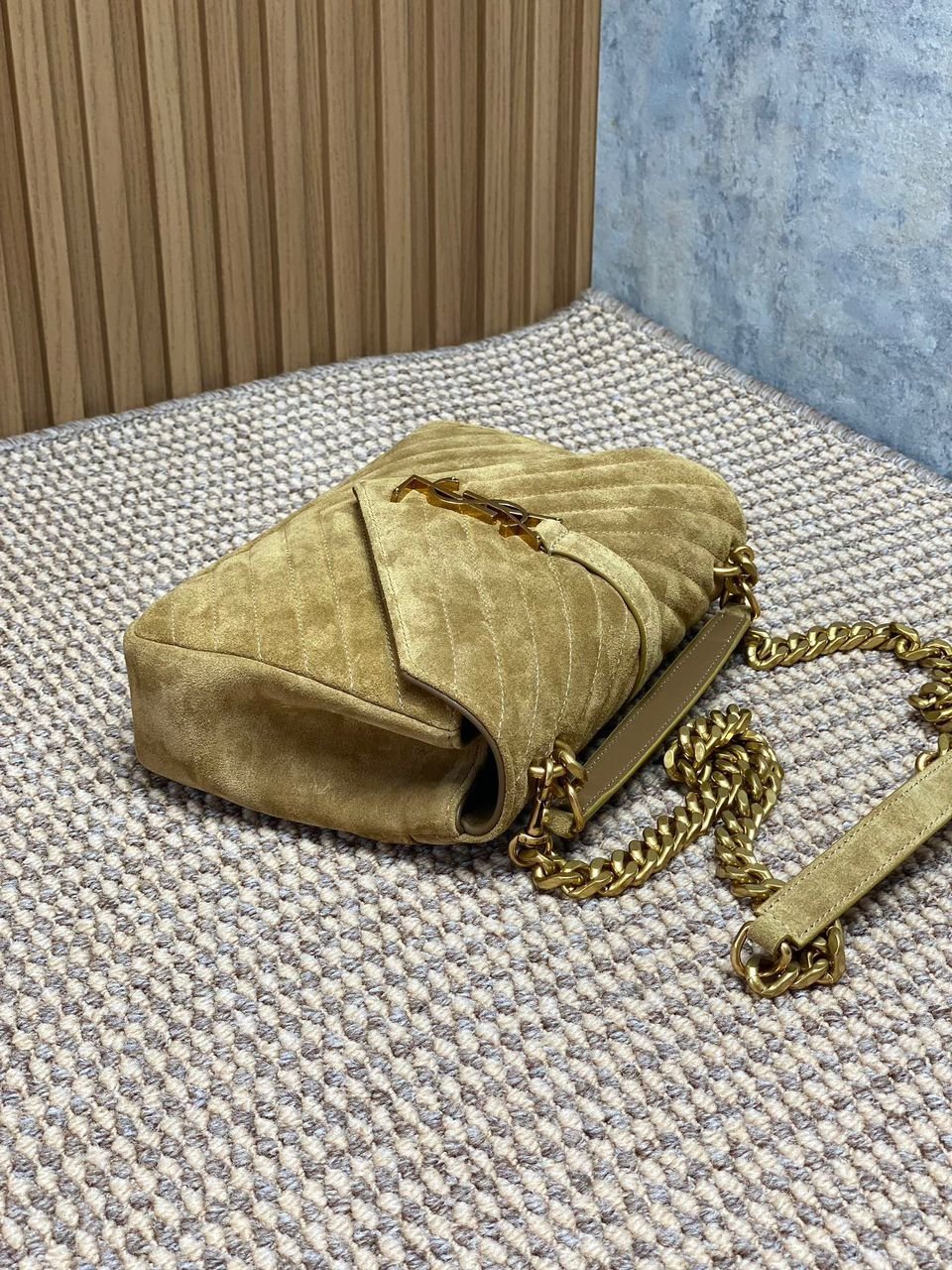 College quilted suede Beige 24cm – Bild 5