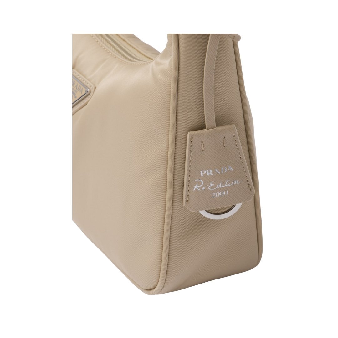 Re-Nylon Mini in Wüstenbeige 17cm – Bild 5