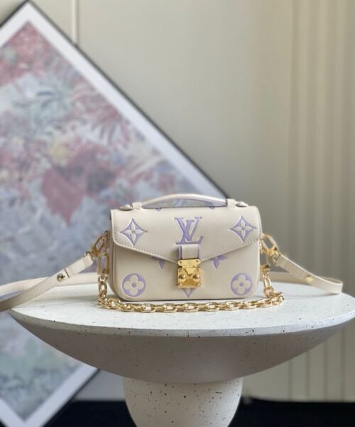 Alternative view of Pochette M?tis East West Wei?/Lavendel 21.5 cm
