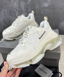 Alternative view of Triple S Clear Sole Wei?