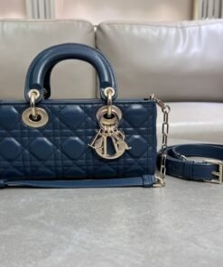 Alternative view of Lady D-Joy Mittelgro?e Dunkel-Ozeanblau 26cm