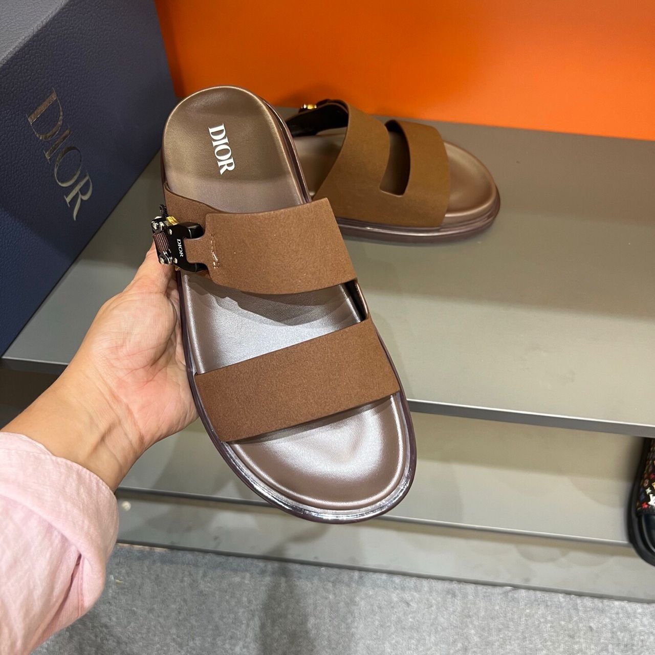 Aqua Sandal Braun – Bild 2