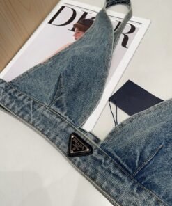 Alternative view of Top Blau