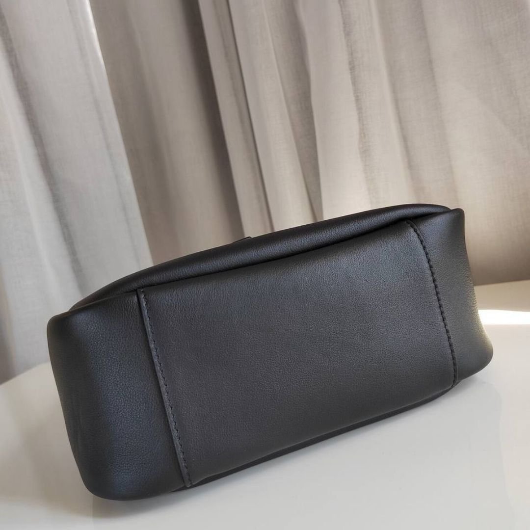 Le 5 a 7 Hobo Bag Schwarz 23 cm – Bild 4