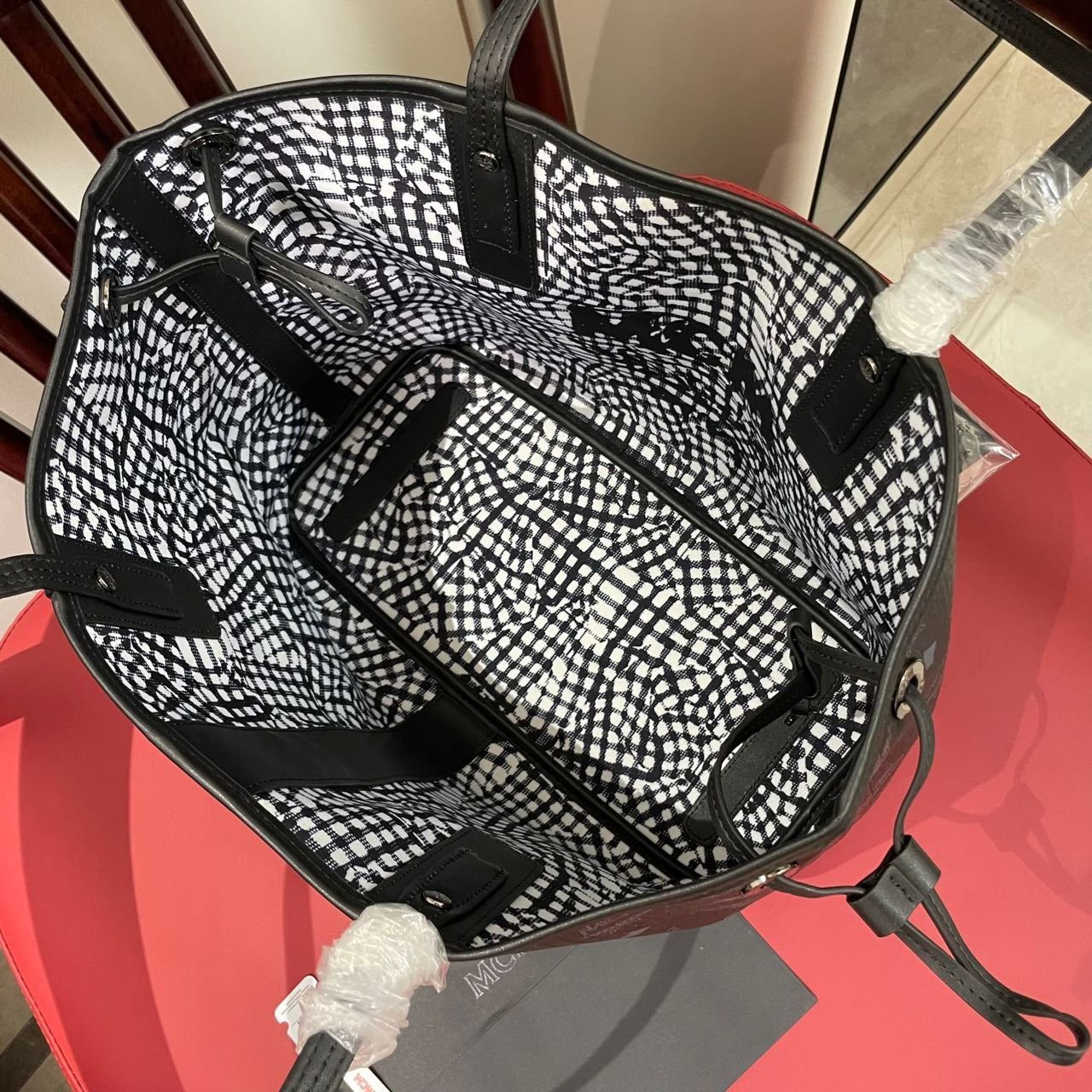 Liz Visetos Shopper Medium Schwarz 36 cm – Bild 5