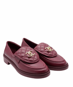 Burgunderrote Loafers