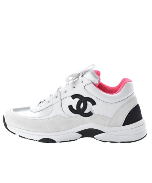 Sneaker Aus Wei?em Kalbsleder und Silbernem Satin