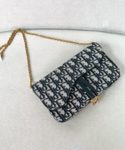 Alternative view of Saddle Pouch mit Kette Blau 21cm