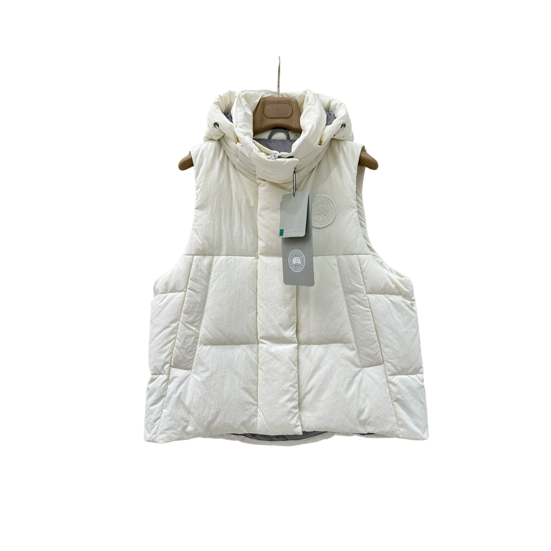 Off-White Puffer Vest