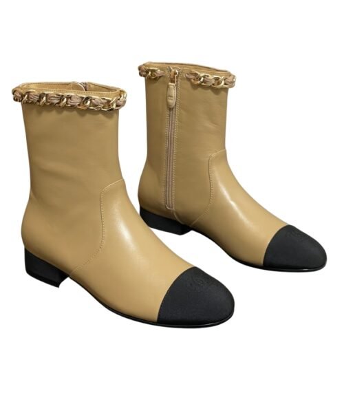 Kappenzapfen Beige