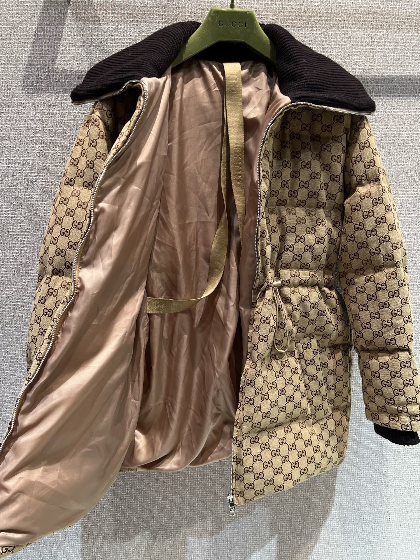 GG canvas puffer jacket. – Bild 9
