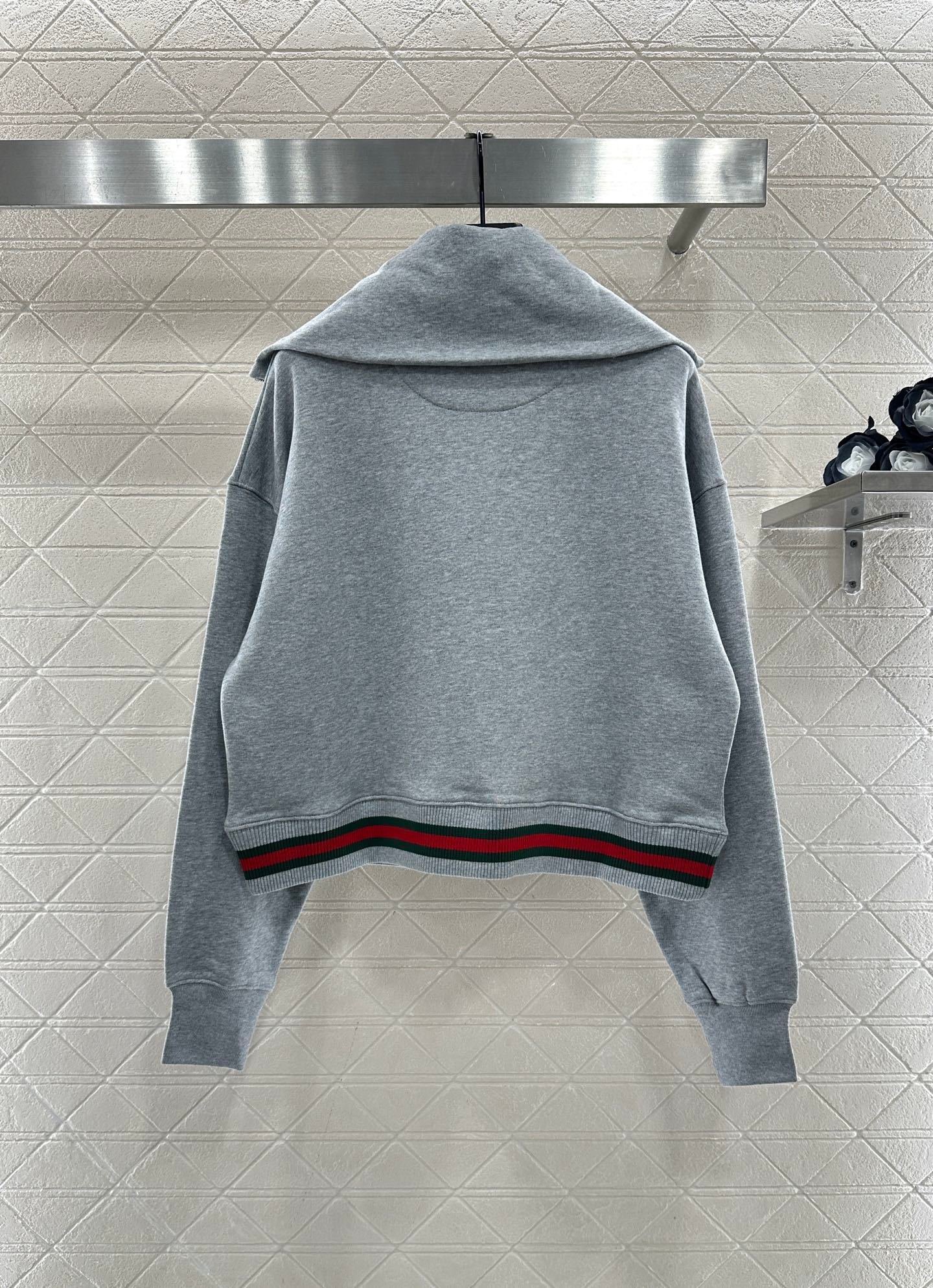 Cotton Jersey Sweatshirt & Sweatpants – Bild 2
