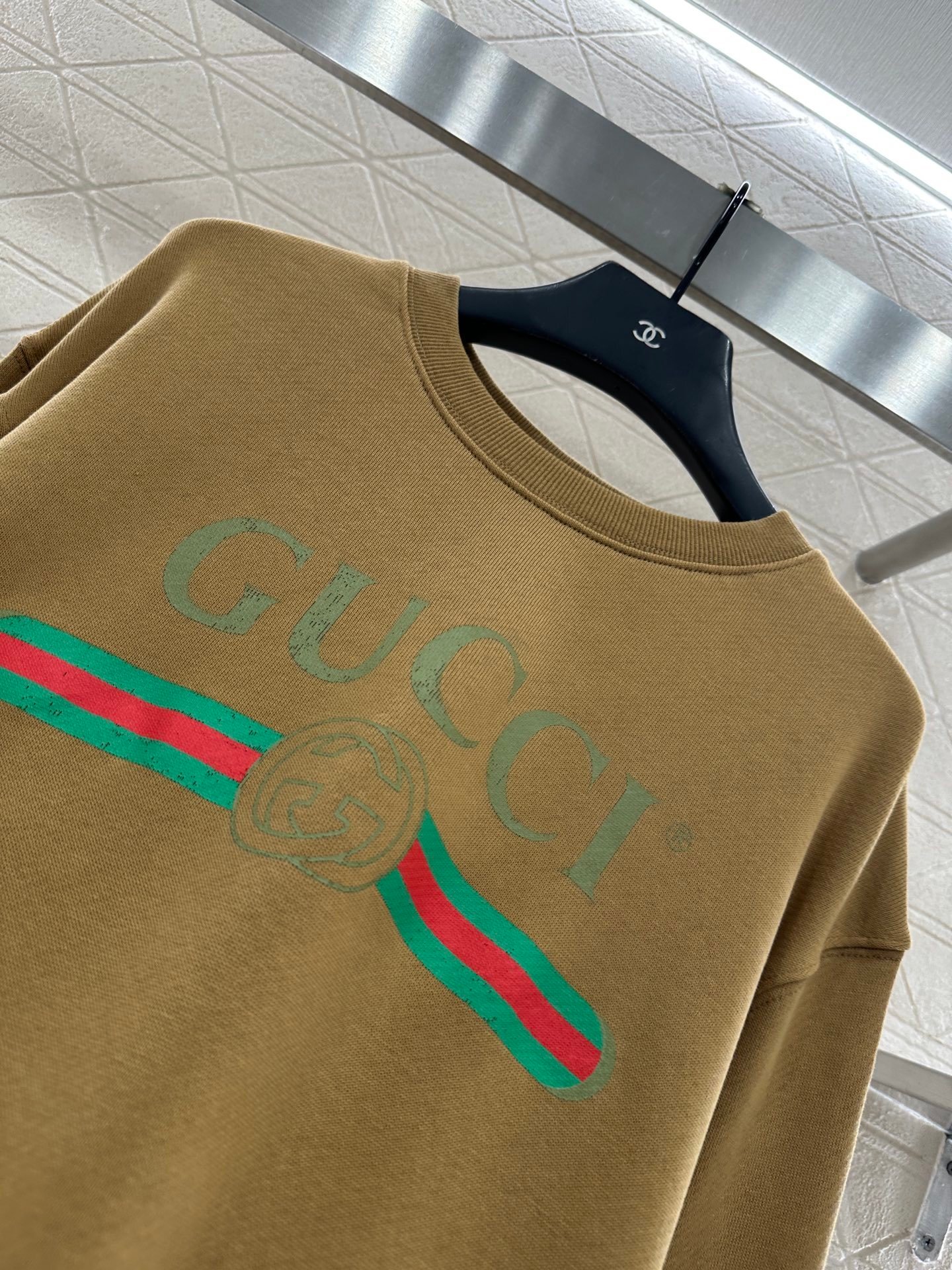 Sweatshirt in a brown color – Bild 8
