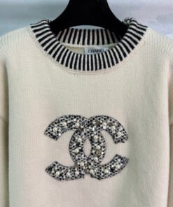Alternative view of Chanel knit sweater & hat