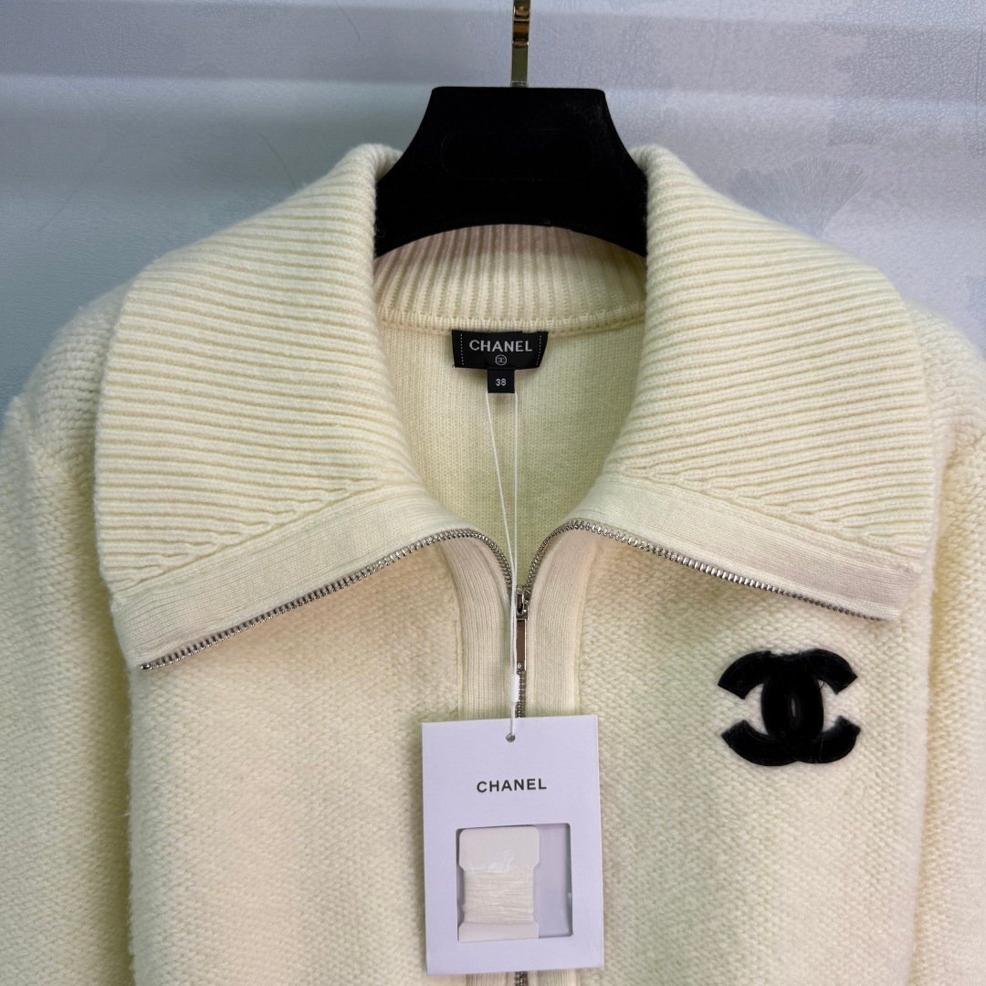 Chanel Jacke Cremeweiß – Bild 2