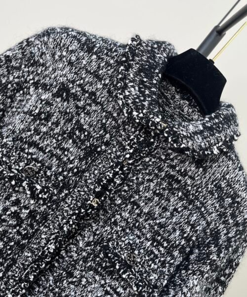 Alternative view of Chanel Tweedjacke