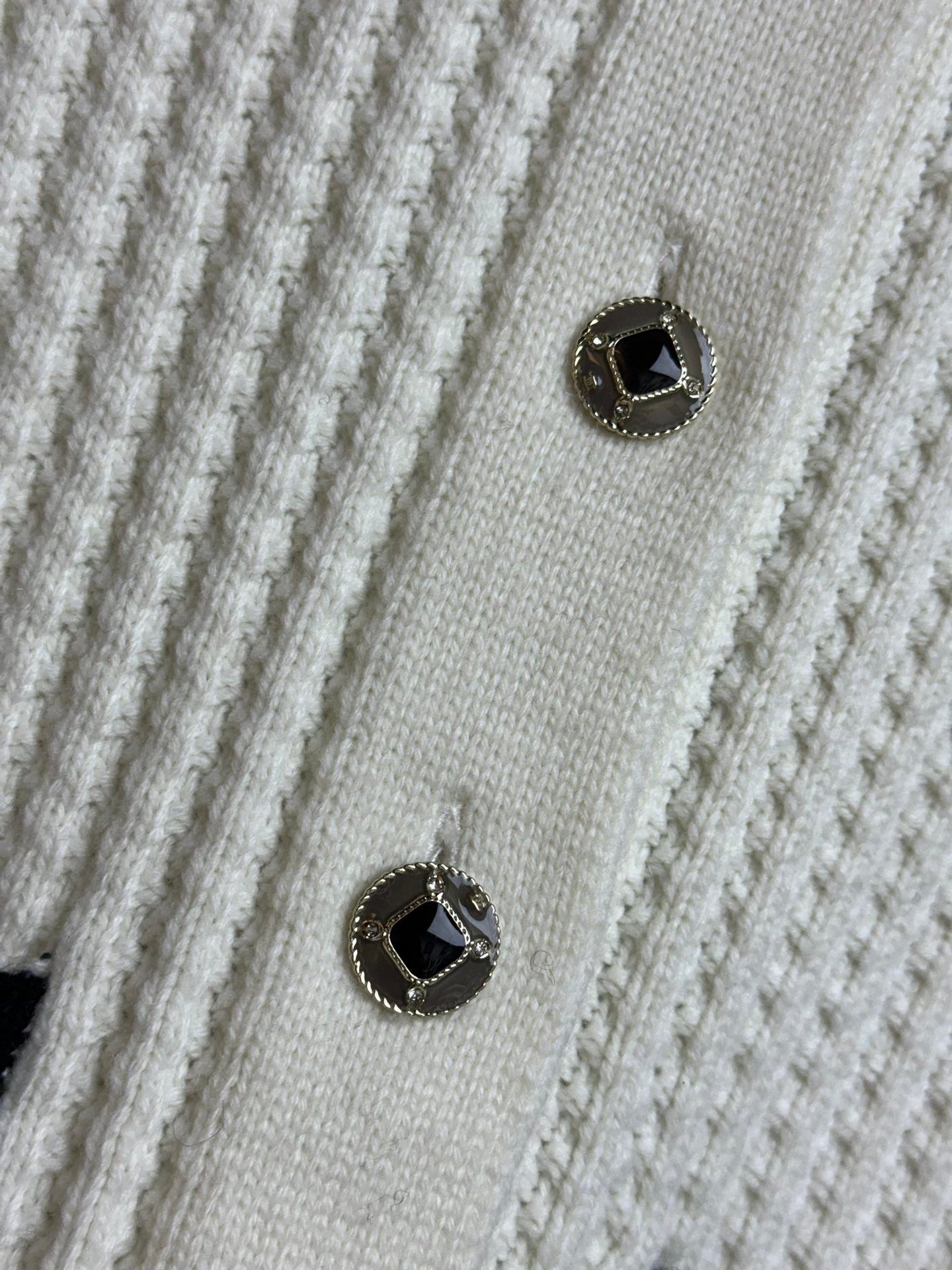 Strick im Chanel Stil Schwarzer – Bild 4