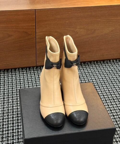 Alternative view of Lambskin Beige