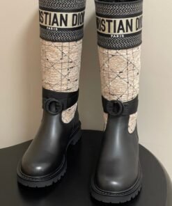 Alternative view of D-Major Schwarz/Braun