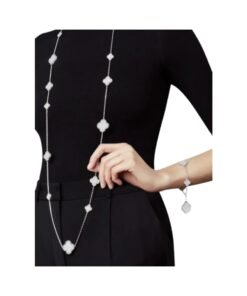 Alternative view of Alhambra long necklace, 16 motifs White Gold