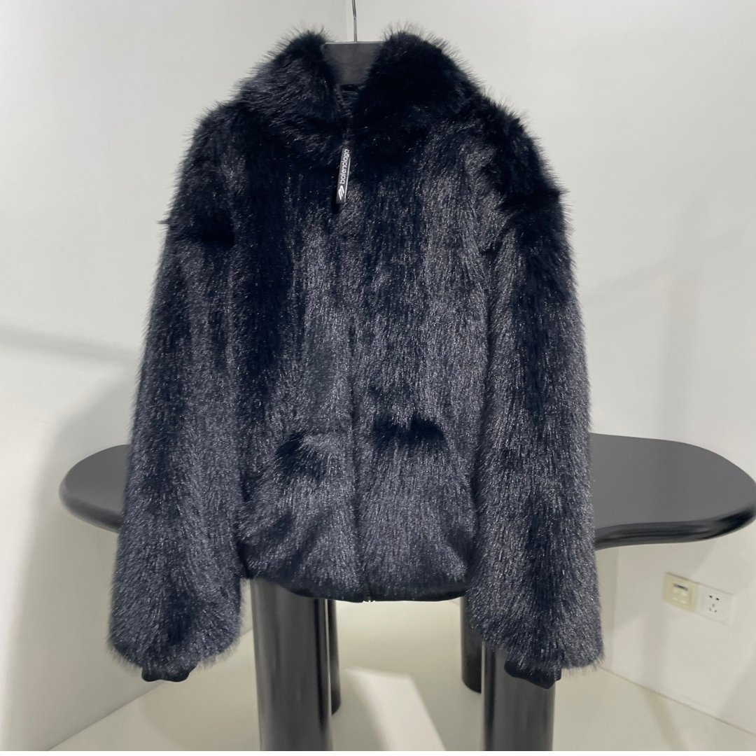 Reversible Faux Fur Schwarz – Bild 2