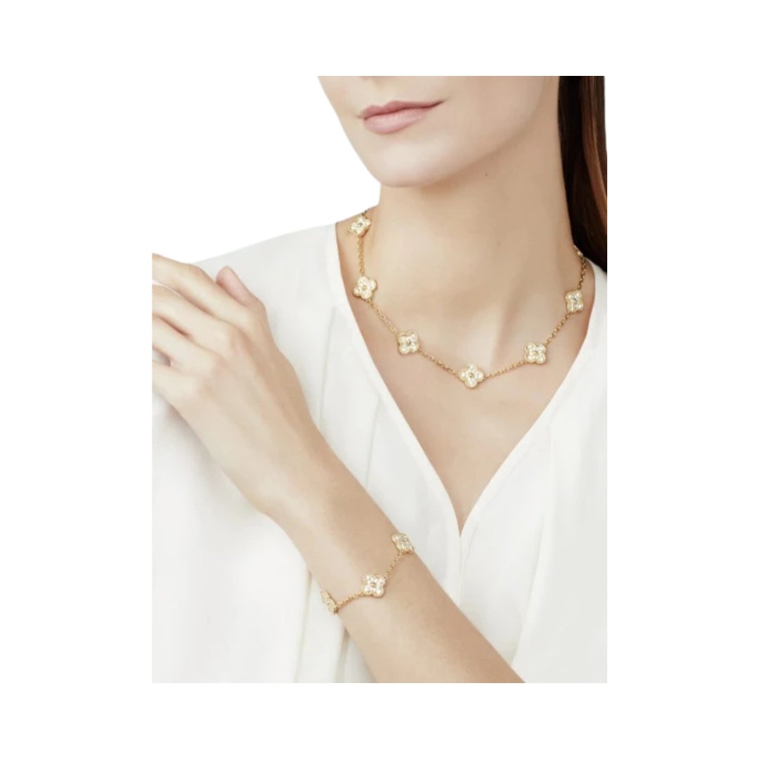 Alhambra Necklace, 10 Motifs Round Diamonds – Bild 2