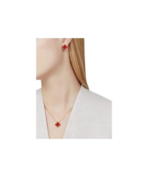 Alternative view of Alhambra Earrings Yellow Gold, Carnelian