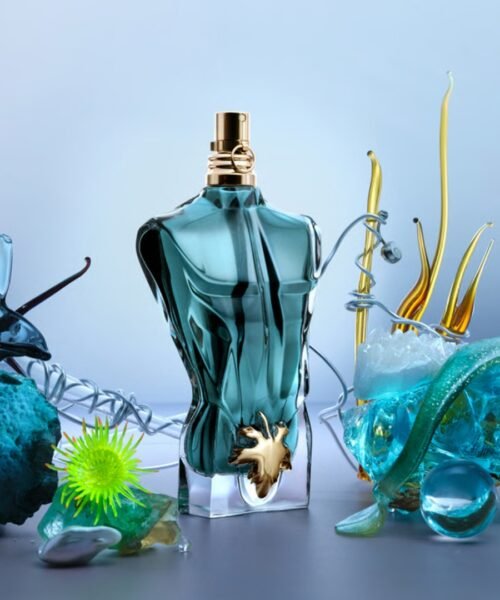 Alternative view of Le Beau (125Ml)