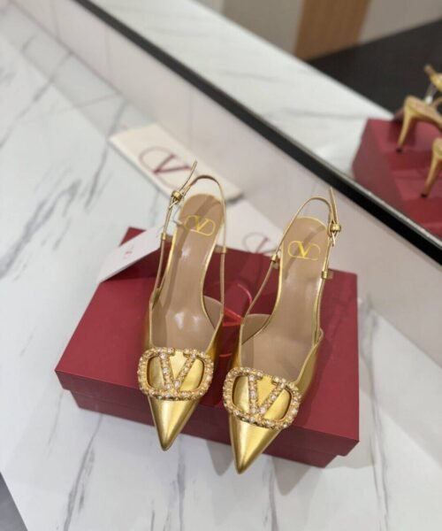 Alternative view of VLogo Signature Pumps aus Metallic-Leder