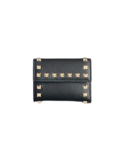 Rockstud Dreifach-Geldbörse aus genarbtem Kalbsleder 11 cm