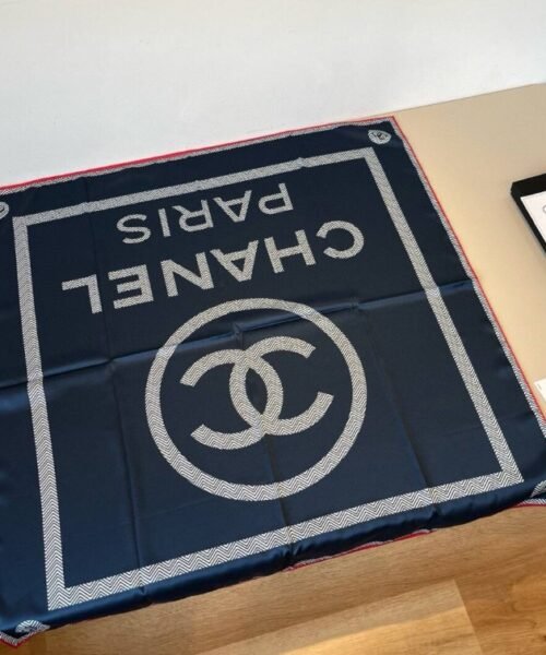 Alternative view of Print Silk Blau