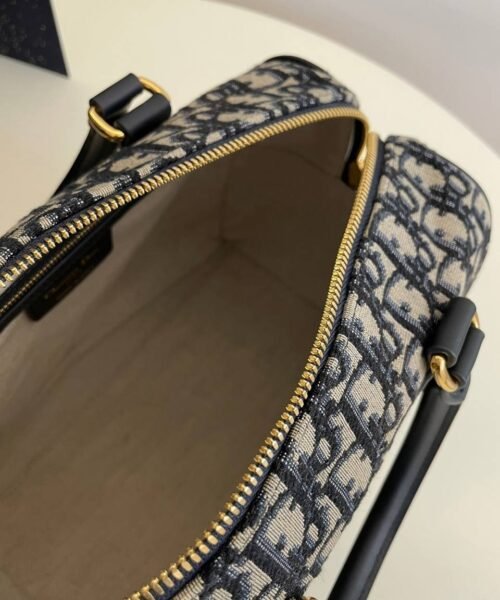 Alternative view of Groove Blau Oblique Jacquard 25 cm